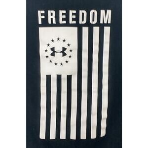 Under Armour Freedom Patriotic T-Shirt. Youth XL. Navy Blue